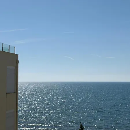 Apartament Deluxe 3 *
